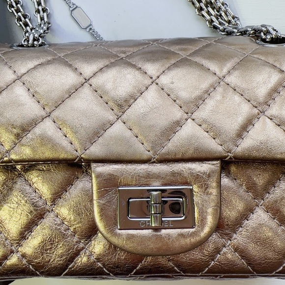 Chanel 224 Reissues Mini Double Flap Bag Metallic - Picture 6 of 11